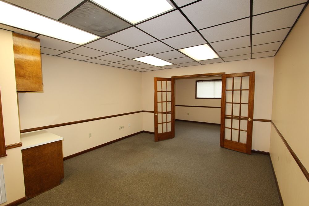Hardy St Office Opportunity : 1507/1509 Hardy St , Hattiesburg, MS 39401